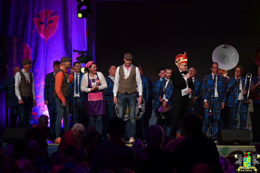 ../Images/Senioren carnaval 2024 357.jpg
